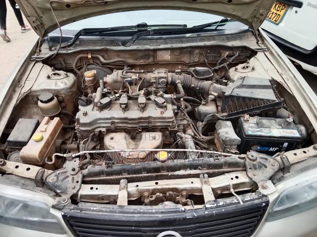Nissan Sunny 2007 Silver