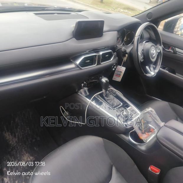 Mazda CX-8 2018 Blue