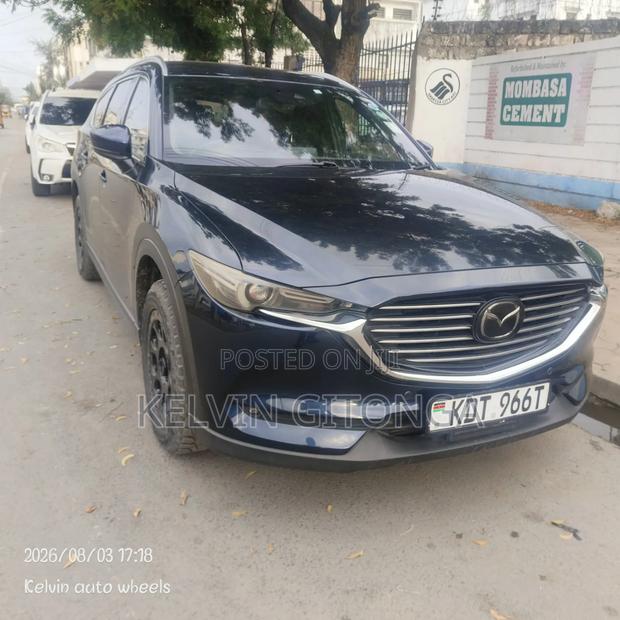 Mazda CX-8 2018 Blue