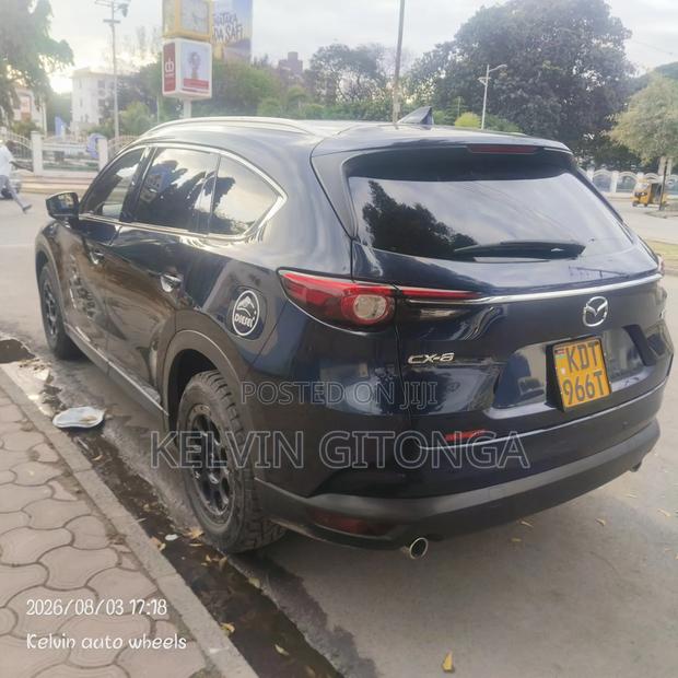 Mazda CX-8 2018 Blue