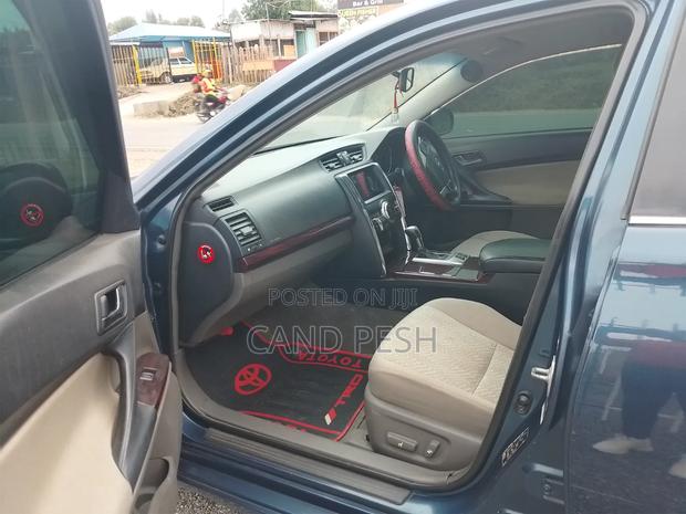 Toyota Mark X 2011 Blue