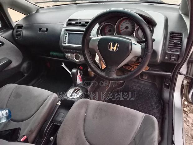 Honda Fit 2006 Silver