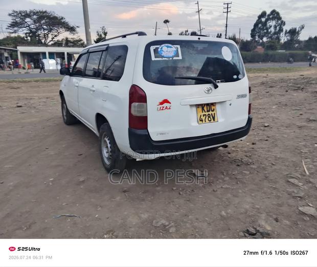 Toyota Probox 2014 White