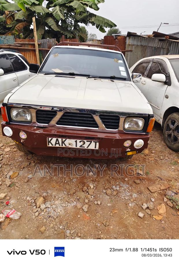 Nissan Pick-Up 2.5D 1998 White