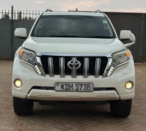 Toyota Land Cruiser Prado 2014 Off white