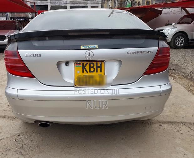 Mercedes-Benz C200 2002 Silver