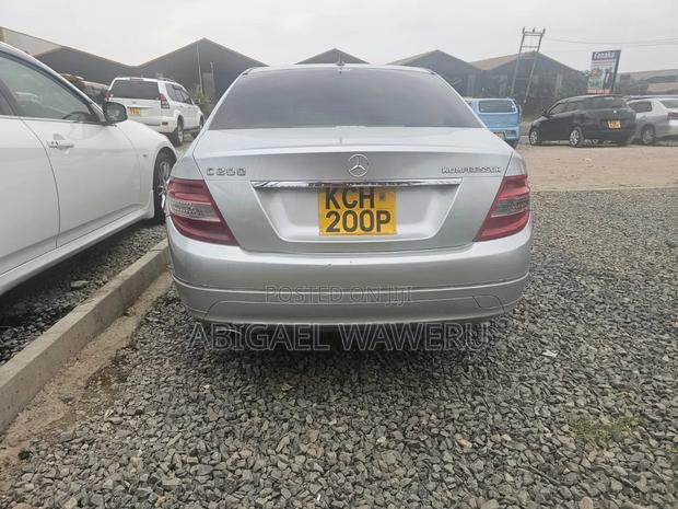 Mercedes-Benz C200 2009 Silver