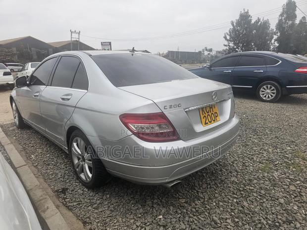 Mercedes-Benz C200 2009 Silver