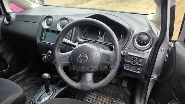 Nissan Note 2013 Silver
