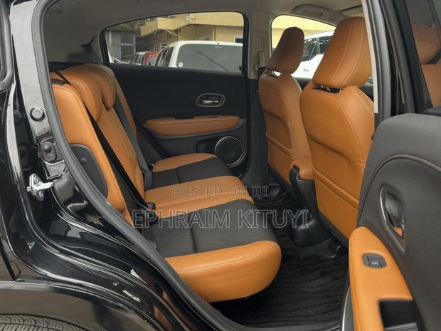 Honda Vezel 2019 Black