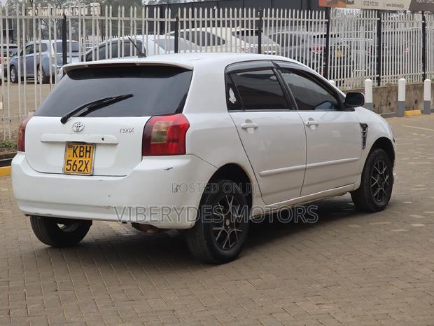 Toyota Corolla RunX 2003 White