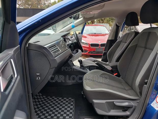 Volkswagen Polo 2018 Blue