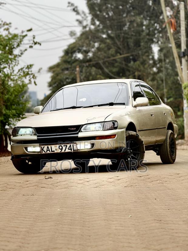 Toyota Corolla Sedan 1999 Gray