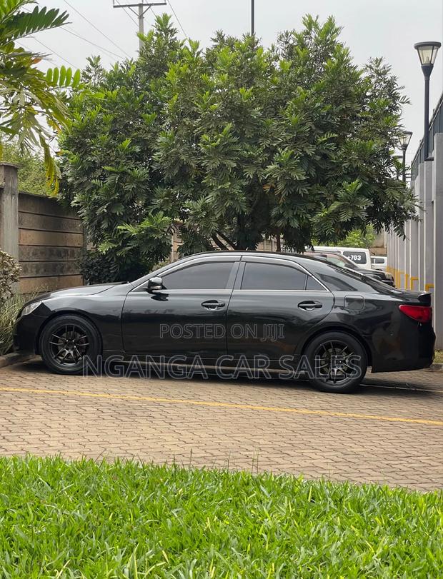 Toyota Mark X 2011 Black