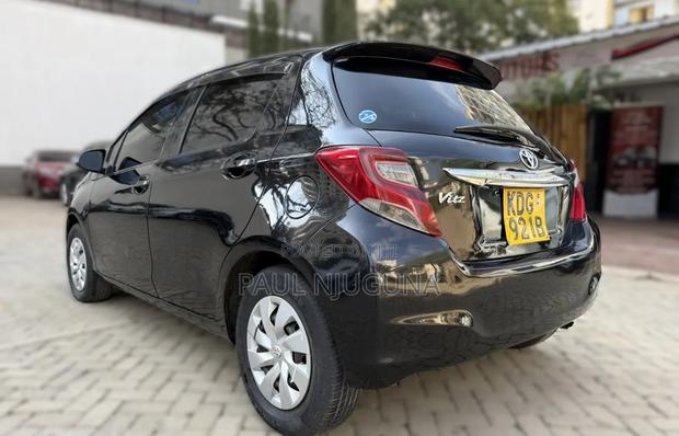 Toyota Vitz 2014 Black