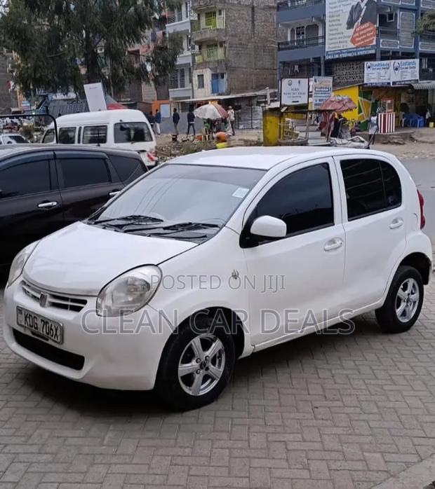 Toyota Passo 2014 White