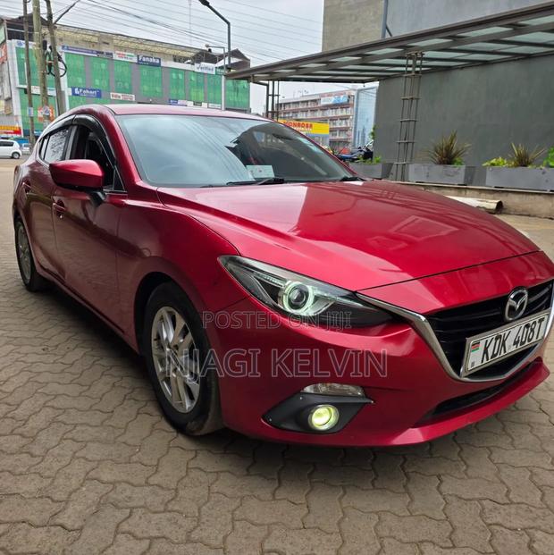 Mazda Axela 2015 Red