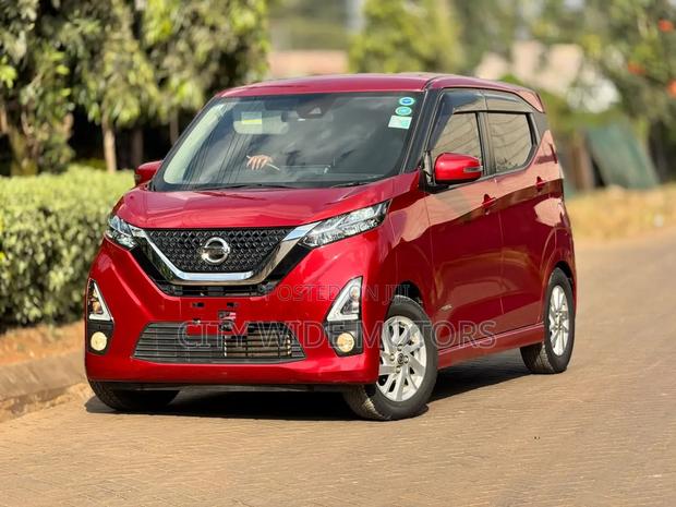 Nissan Dayz 2020 Red