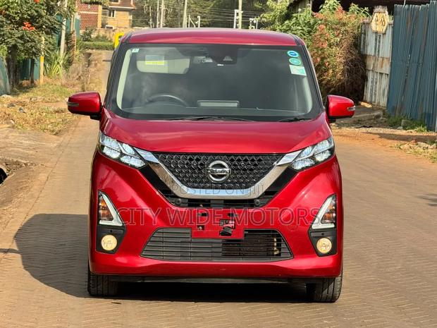 Nissan Dayz 2020 Red