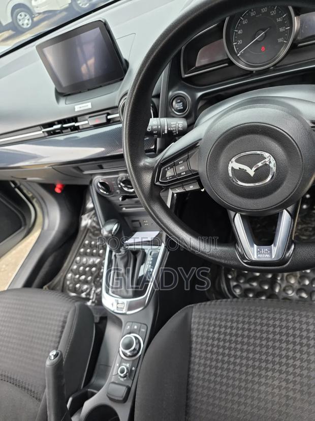 Mazda Demio 2018 White