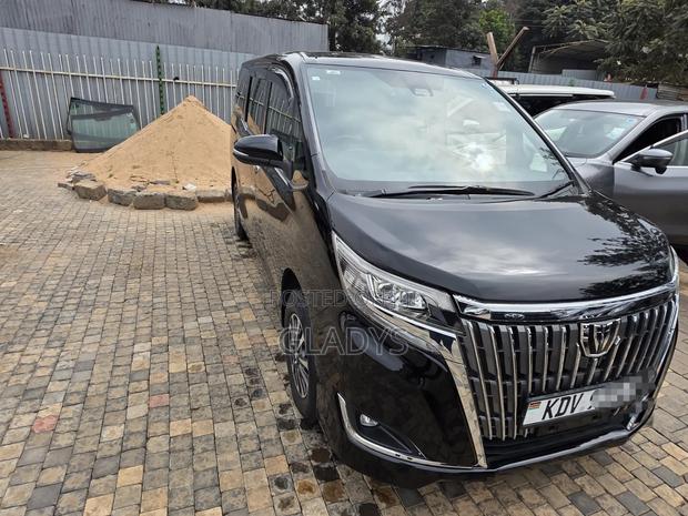 Toyota Esquire 2018 Black