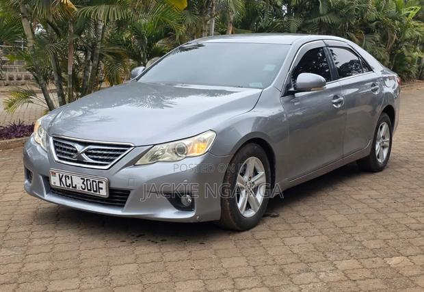 Toyota Mark X 2010 Blue