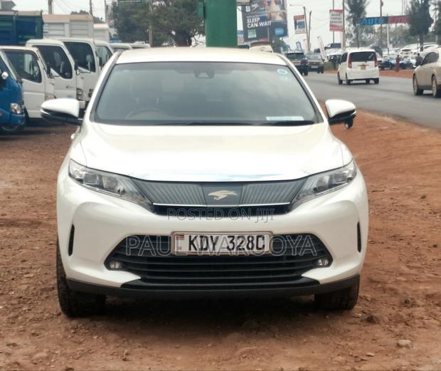 Toyota Harrier 2019 White