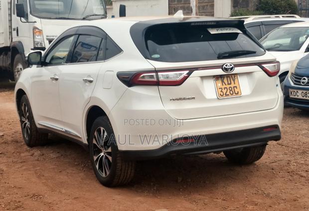 Toyota Harrier 2019 White