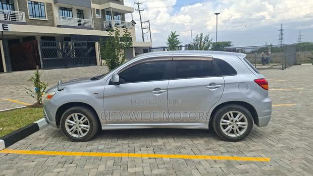 Mitsubishi RVR 2.0 2011 Silver
