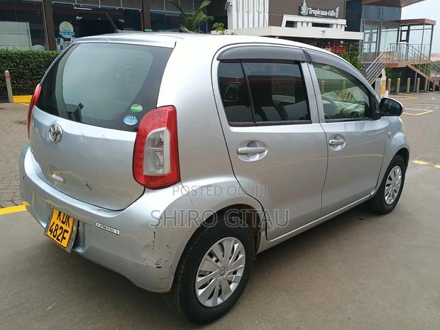 Toyota Passo 2015 Silver
