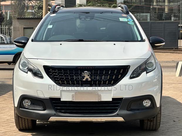 Peugeot 2008 2019 White