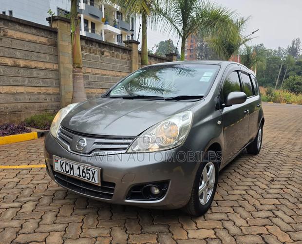 Nissan Note 2010 Gray
