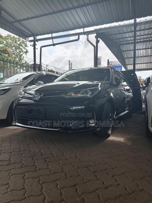 Toyota Corolla Fielder 2020 Black