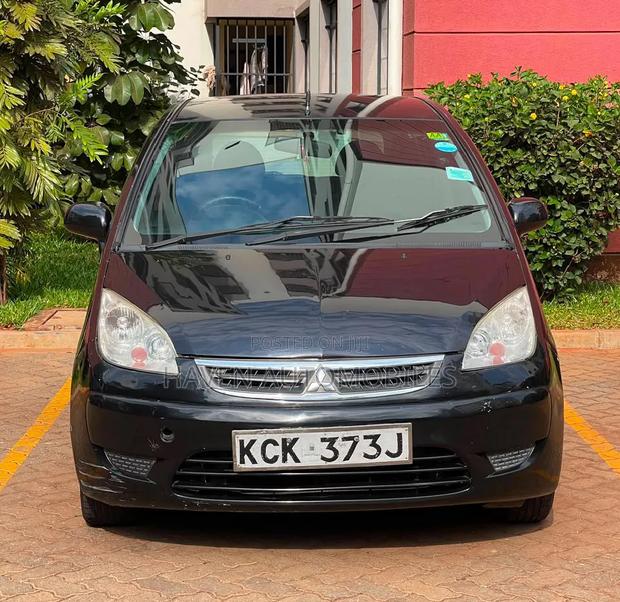 Mitsubishi Colt Plus 2009 Black
