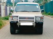 Mitsubishi Pajero 2000 Beige for sale