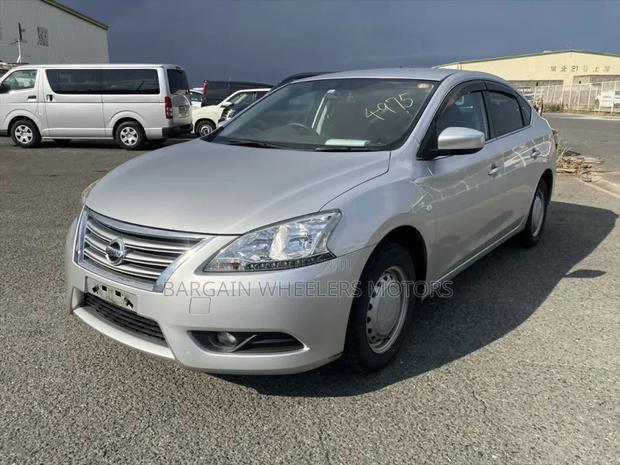 Nissan Sylphy 2019 Silver