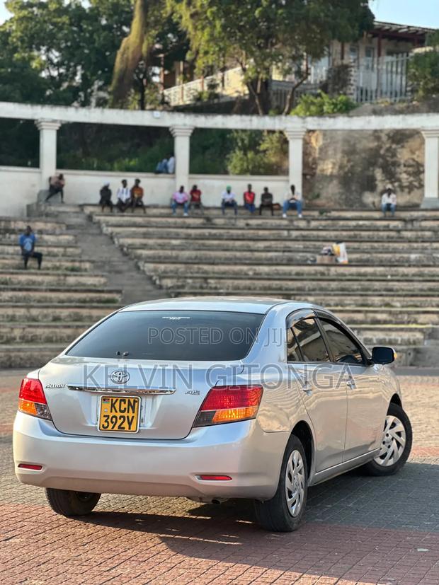 Toyota Allion 2011 Silver