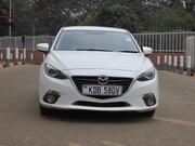 Mazda Axela SV Premium 2014 White for sale