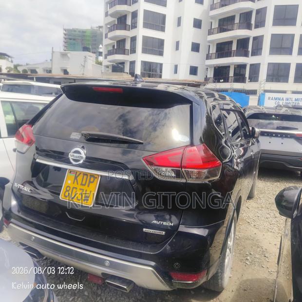 Nissan X-Trail 2017 Black