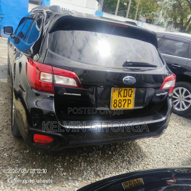 Subaru Outback 2017 Black