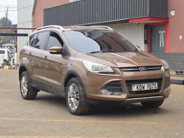 Ford Kuga 2013 Burgundy