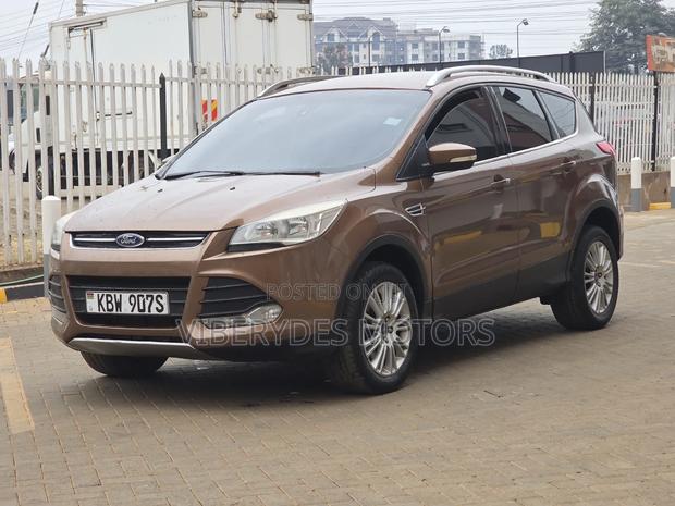 Ford Kuga 2013 Burgundy
