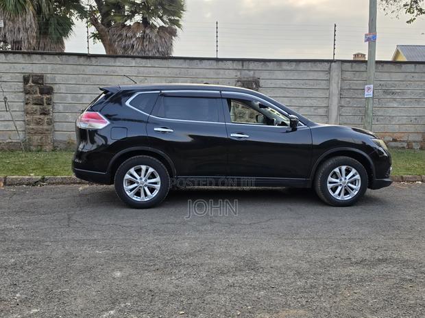 Nissan X-Trail 2015 Black