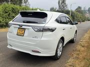 Toyota Harrier 2.0 4WD 2016 Pearl for sale