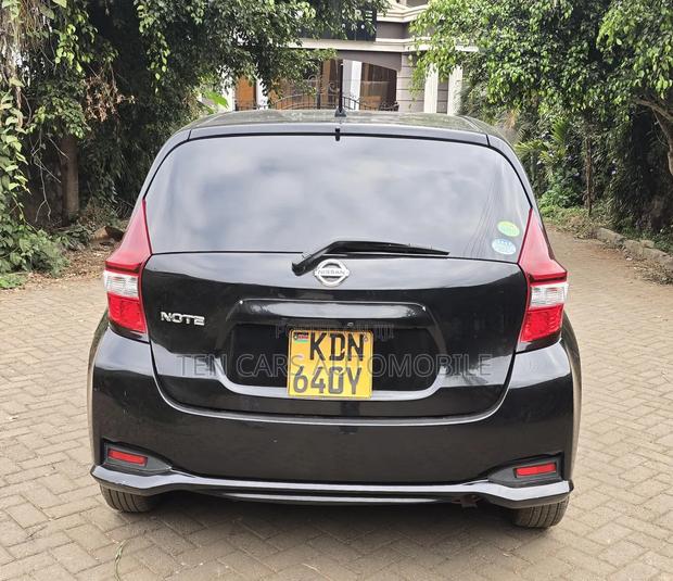 Nissan Note 2017 Black