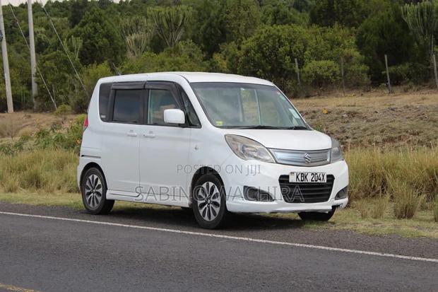 Suzuki Solio 2016 White