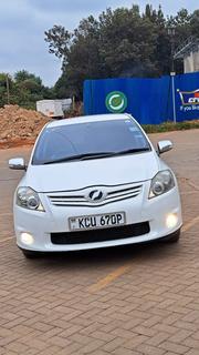 Toyota Auris 2012 White for sale