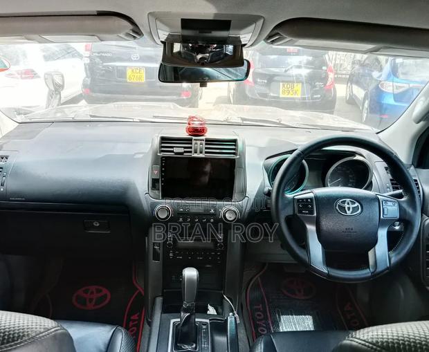 Toyota Land Cruiser Prado 2018 Burgundy