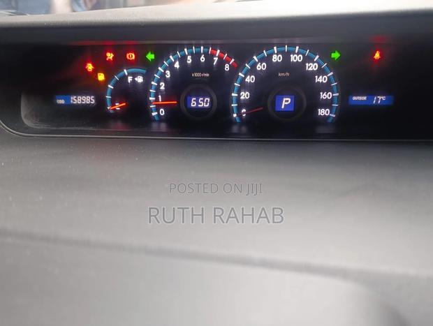 Toyota Noah 2012 Blue