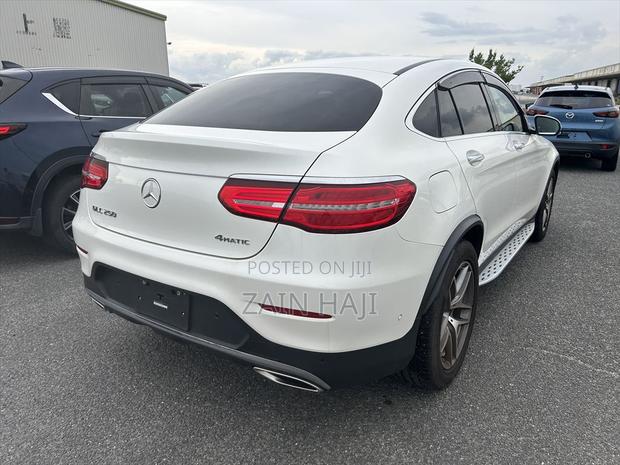 Mercedes-Benz GLC-Class 2019 White